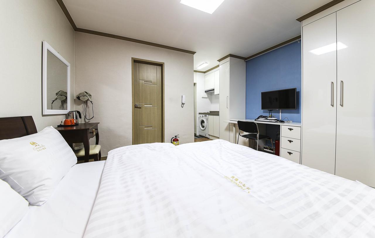 Crystal Residence Hotel แทจ็อน ภายนอก รูปภาพ